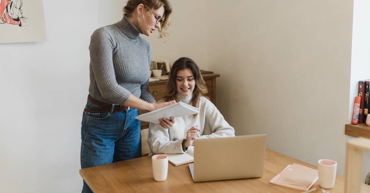 如何通过短信提醒客户还款时间